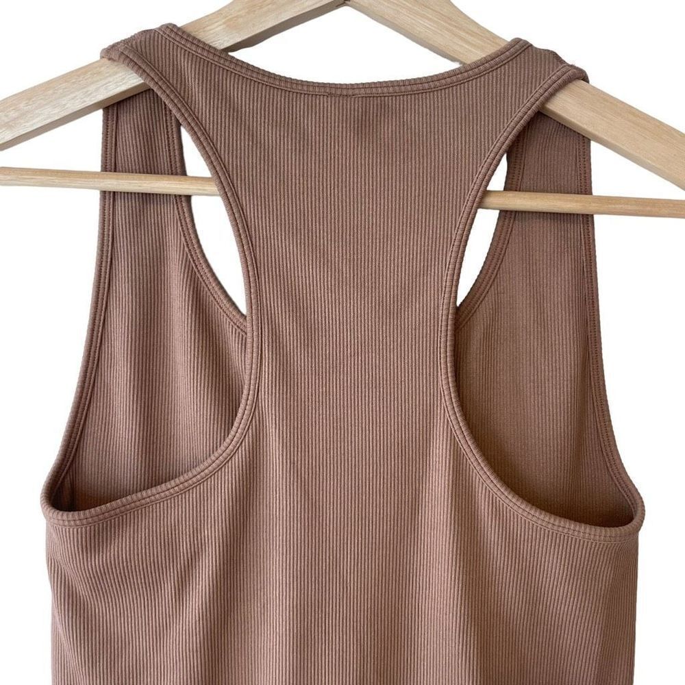 Babaton Ribbed Compression Tank - Picture 4 of 4